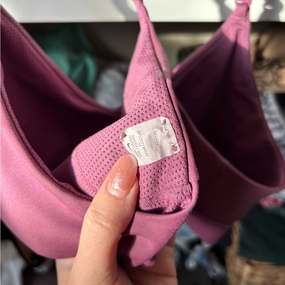 Nike Women's mauve Sports Bra - Picture 3 of 3
